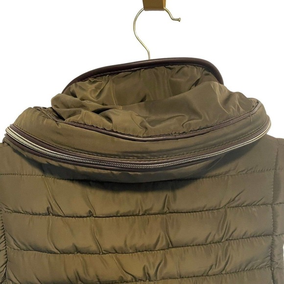 YMI Collection Olive Polyester Faux Fir Lined Women's Hooded Quilted Vest Sz Med - Picture 12 of 15